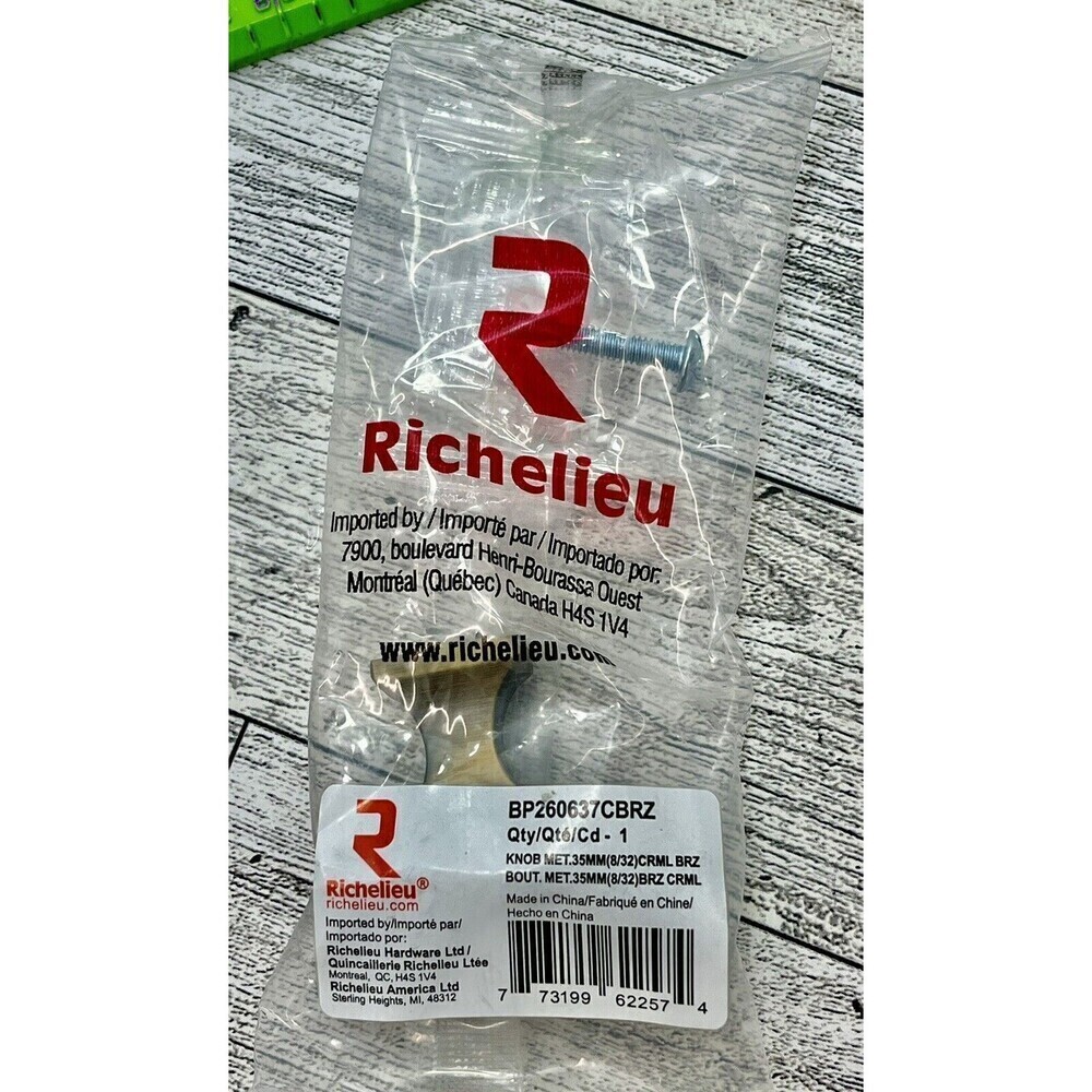 Richelieu Hardware Rectangular Bronzed Oil Remolding Traditional ClassicCore